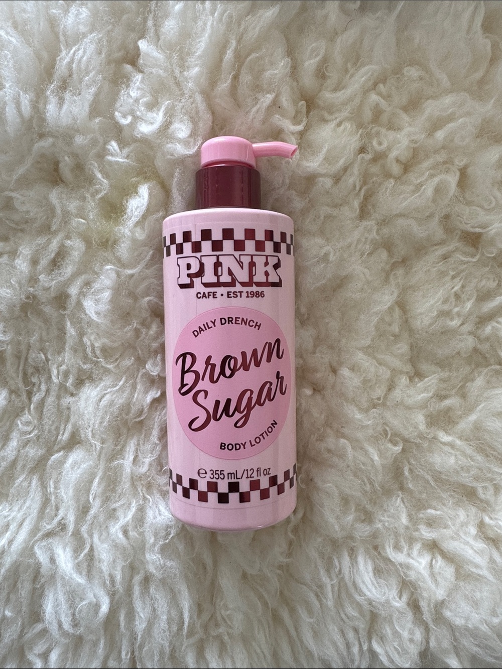 New V.S. PINK Brown Sugar Daily Drench Body Lotion